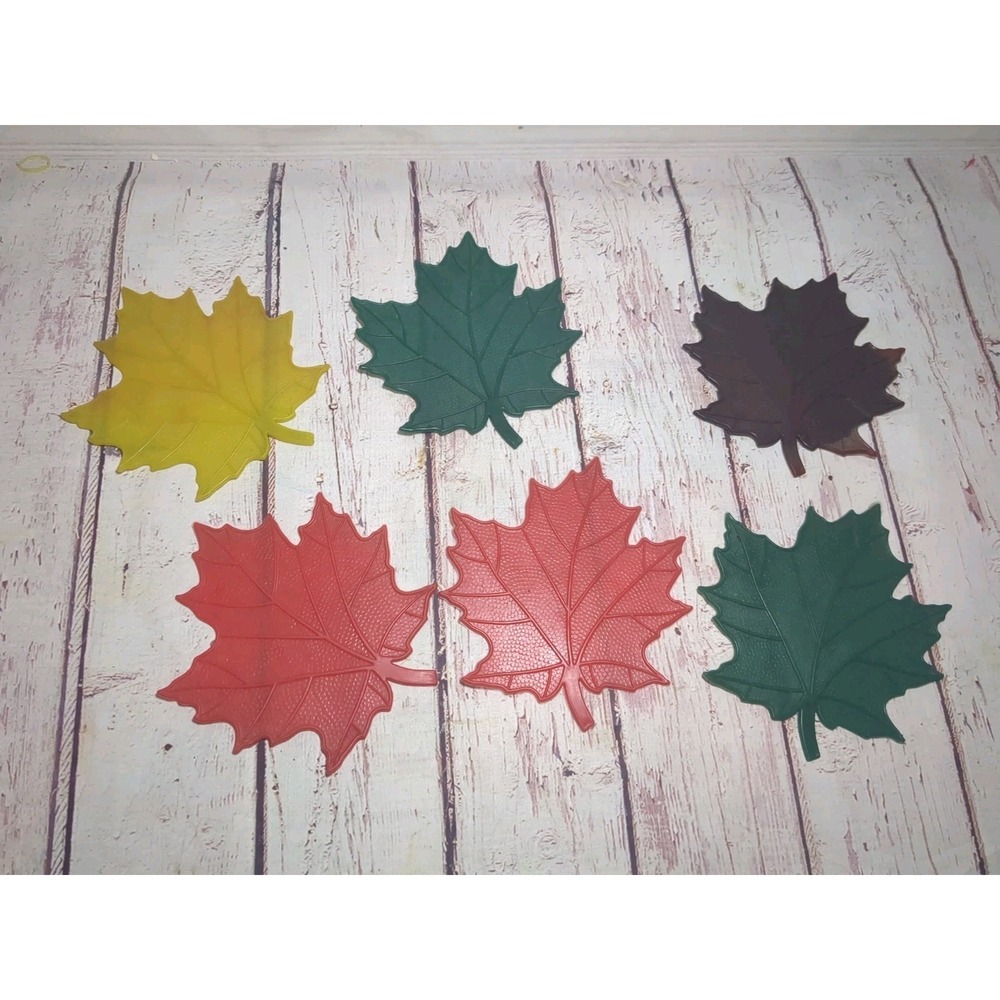 Vintage Lot Of 6 Plastic Oak Leaf Drink Coasters
